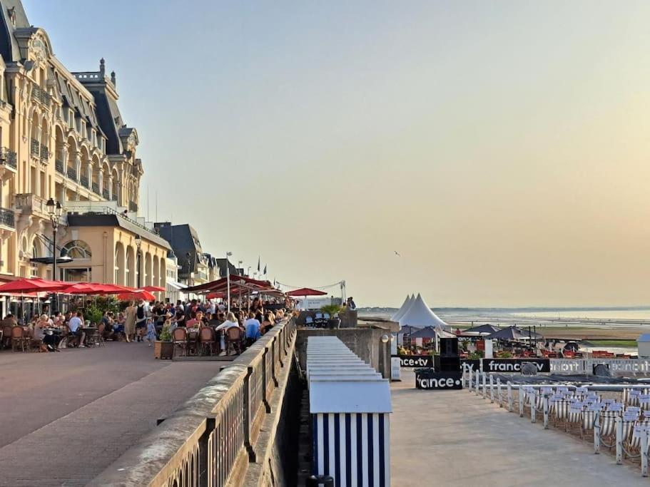 Studio Chic, Hyper Centre, 4 Minutes De La Plage Cabourg Εξωτερικό φωτογραφία